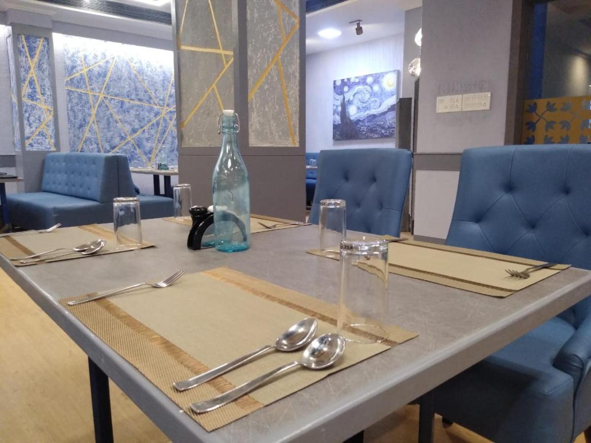 Zip By Spree Hotels Surabi International فيلوري المظهر الخارجي الصورة